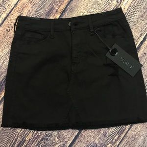 NWT. VERVET by Flying Monkey Black Mini Skirt.